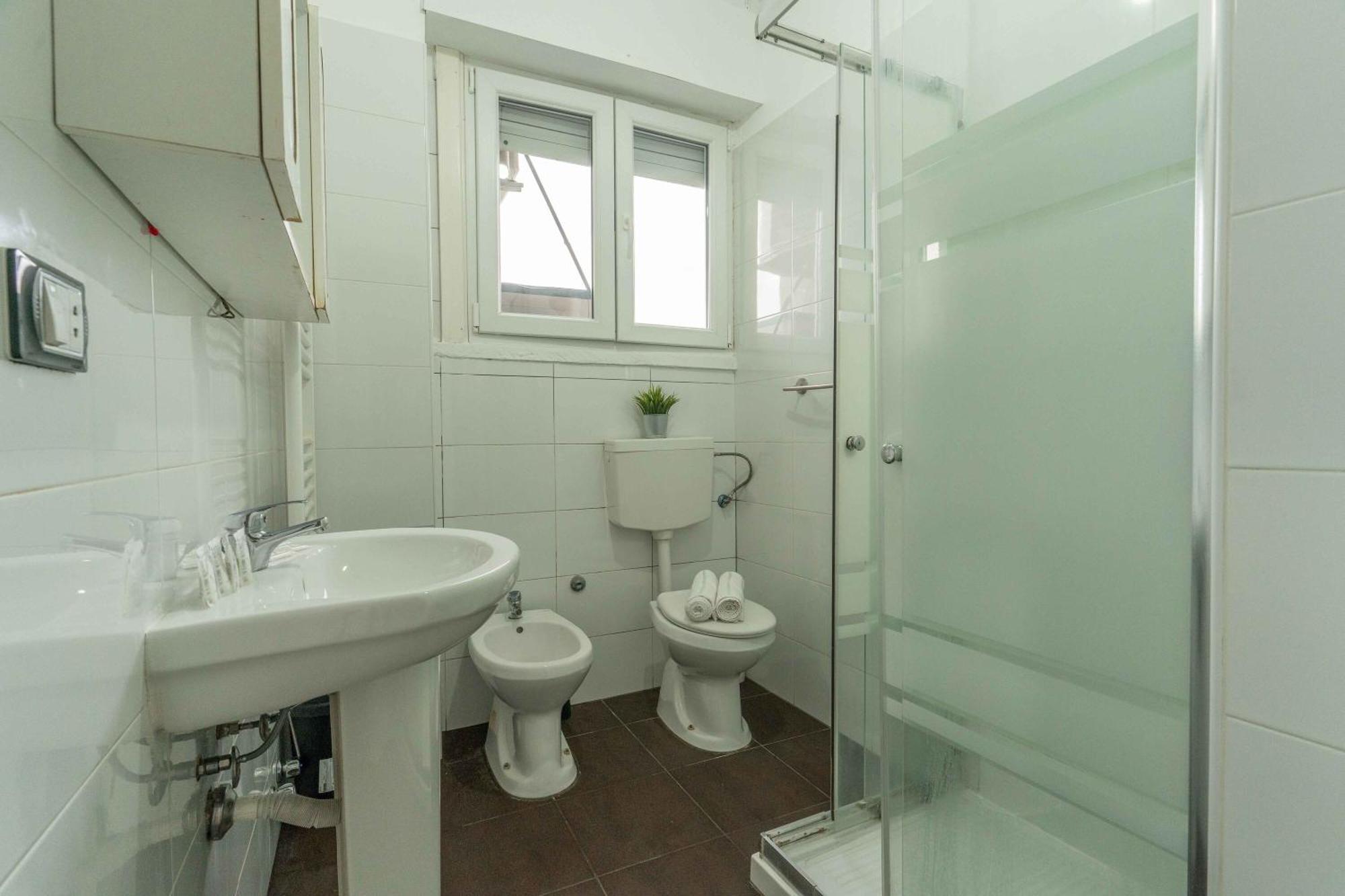 Rog27-Large Apartment With Transport Close To Home- Milan Extérieur photo
