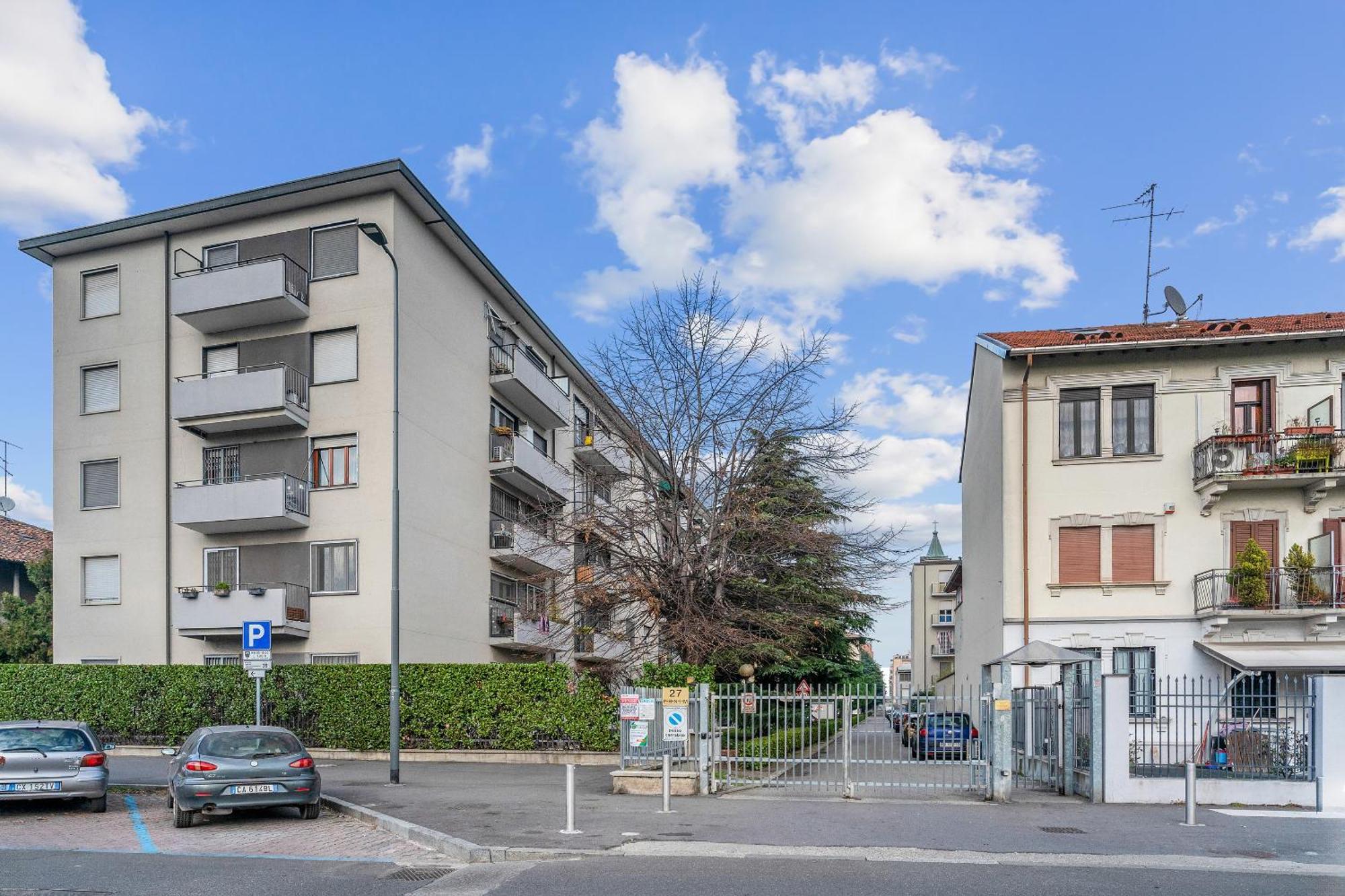 Rog27-Large Apartment With Transport Close To Home- Milan Extérieur photo